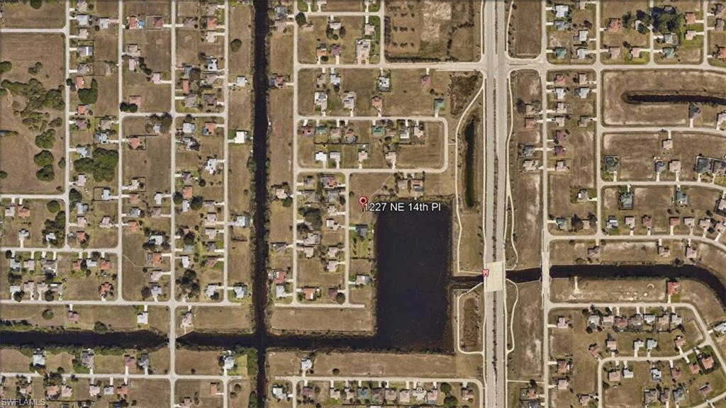 1227 NE 14th PL