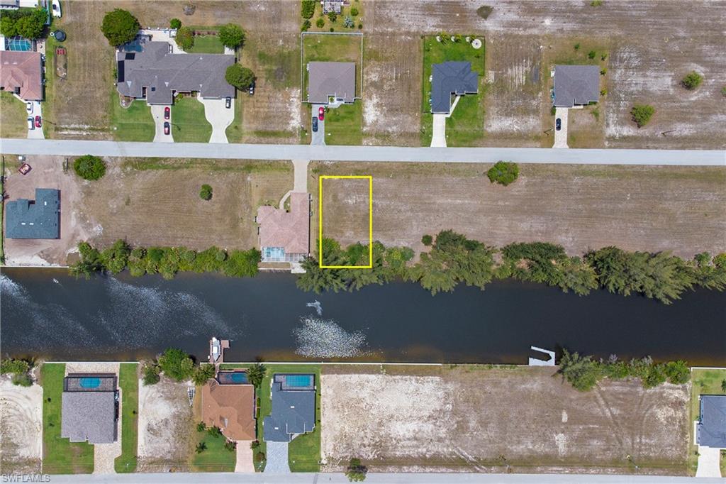 2339 NW 38th AVE
