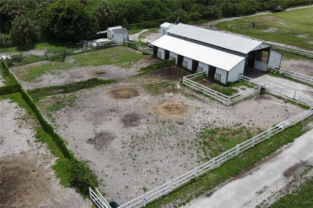 2400 Oil Well RD photo 28