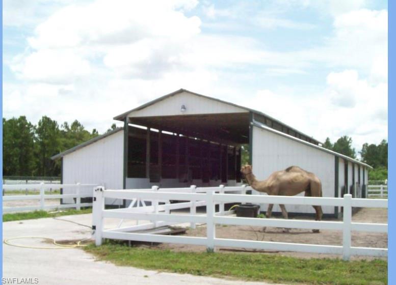 2400 Oil Well RD photo 11