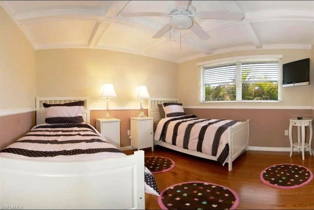 Guest bedroom 2