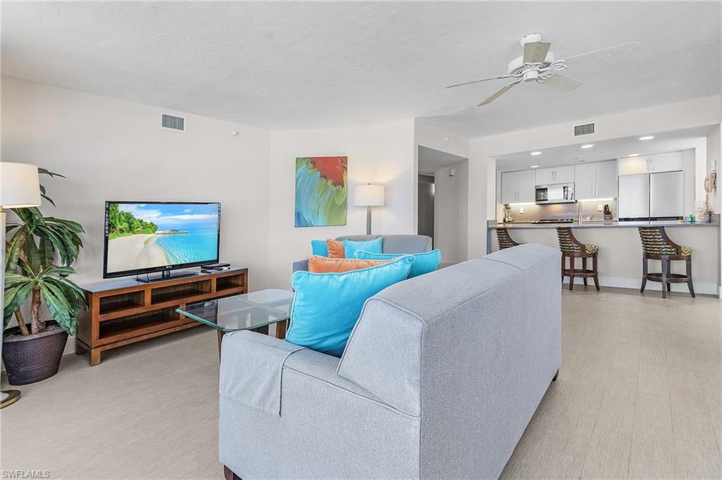 6620 Estero BLVD 1105 photo 23