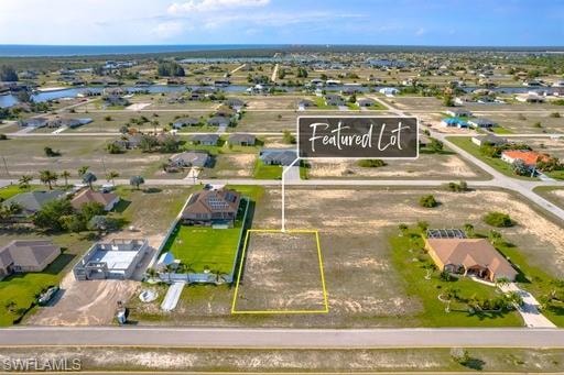 4335 Jacaranda W
