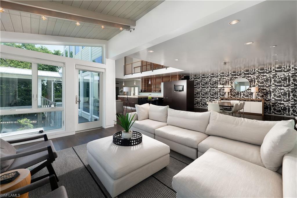 Family room off kitchen and dining area