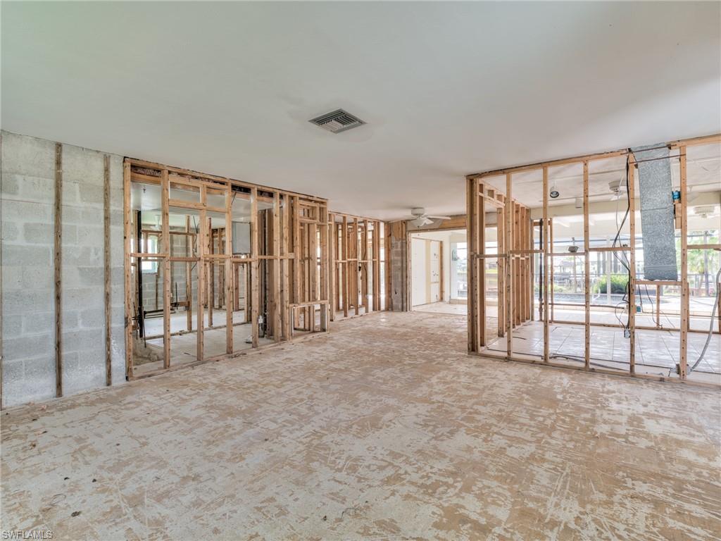 230 Randy LN photo 17