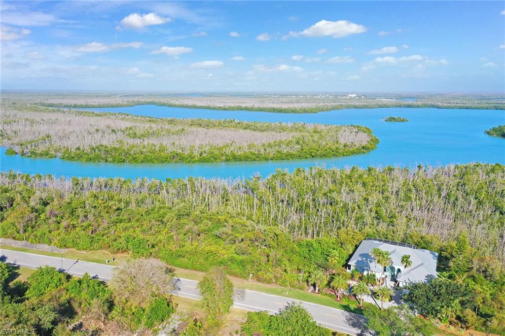780 Whiskey Creek DR photo 13