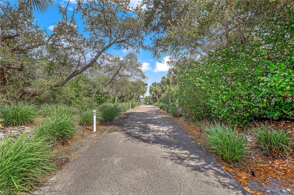 780 Whiskey Creek DR photo 19
