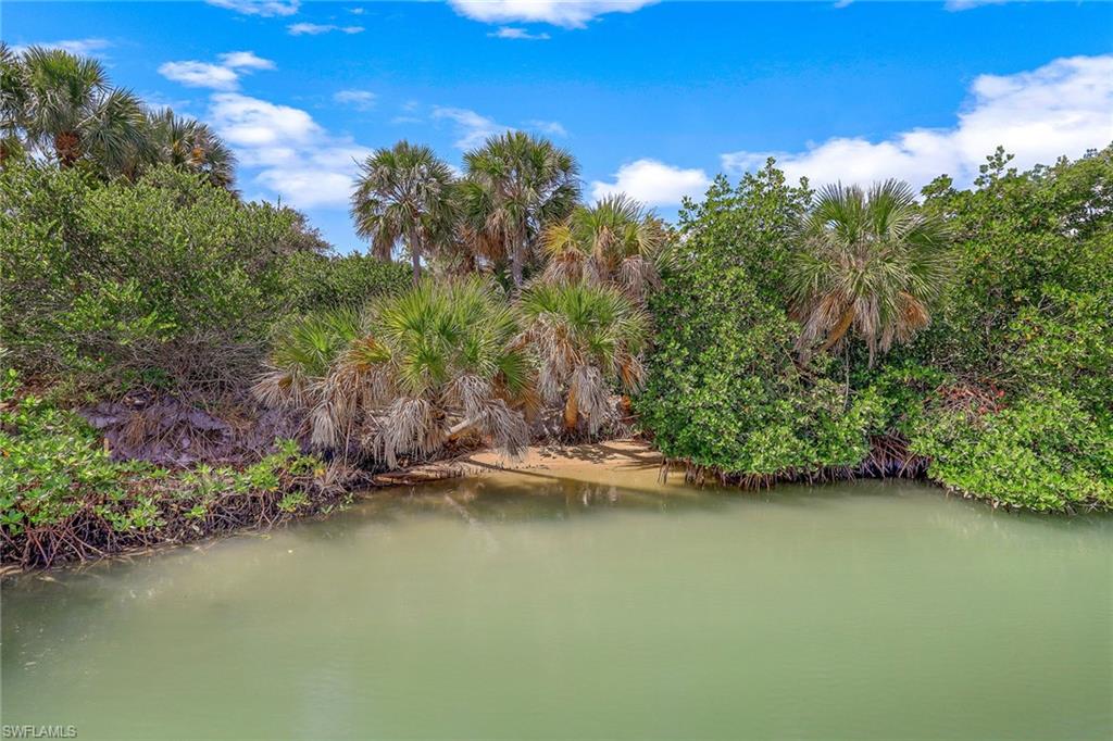 780 Whiskey Creek DR photo 21