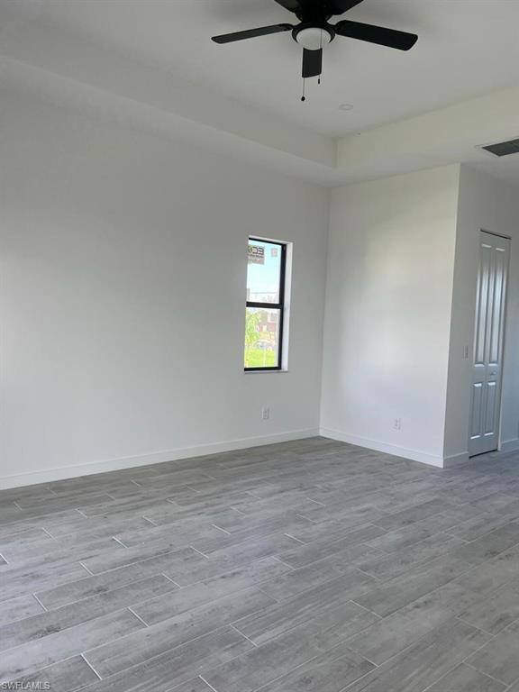 345 Diplomat PKWY E photo 12