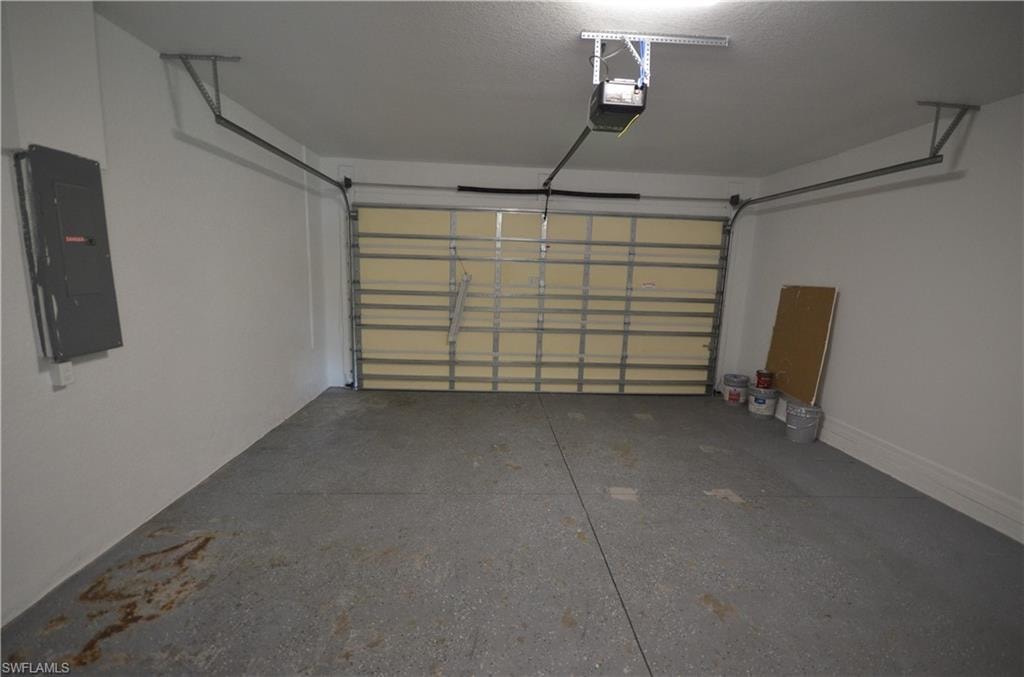 272 Pelton CIR photo 21