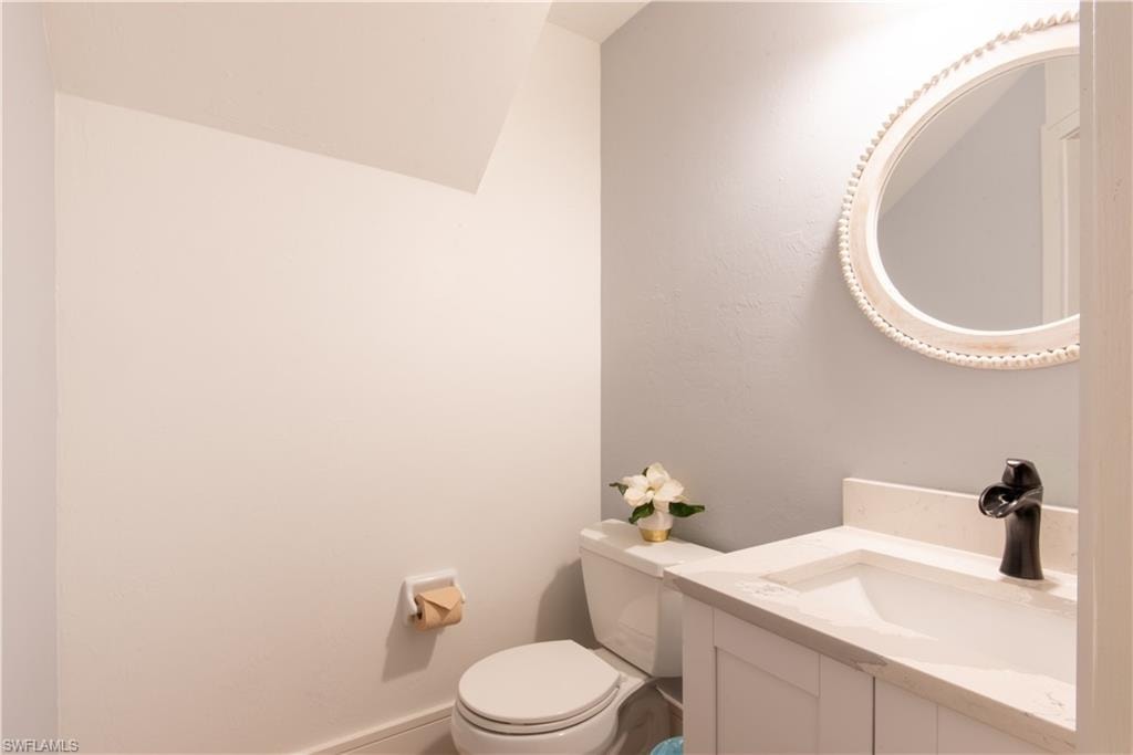 1509 Junior CT photo 33