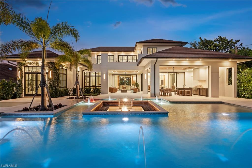 626 S Golf DR