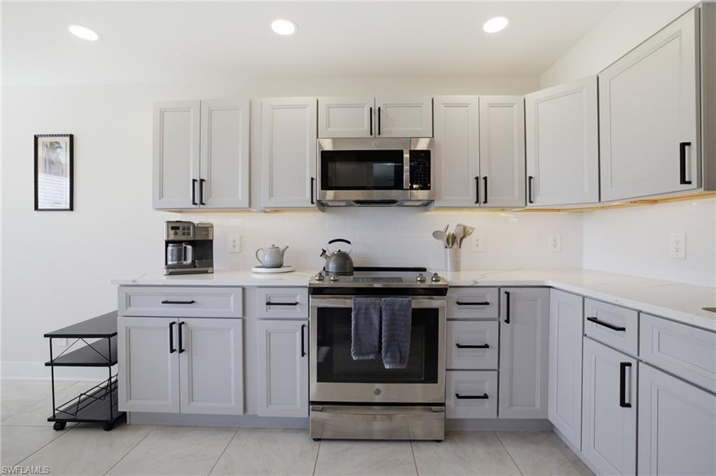 12521 Kelly Sands WAY 34 photo 46