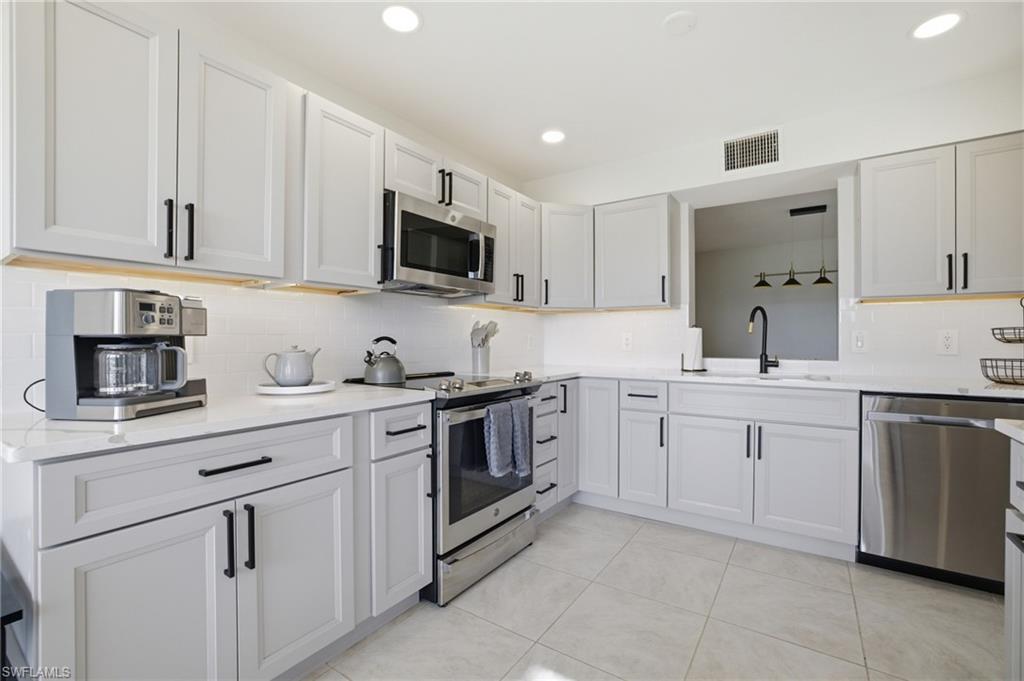 12521 Kelly Sands WAY 34 photo 43