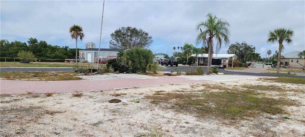 4778 Tahiti DR photo 7