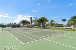 4778 Tahiti DR photo 14