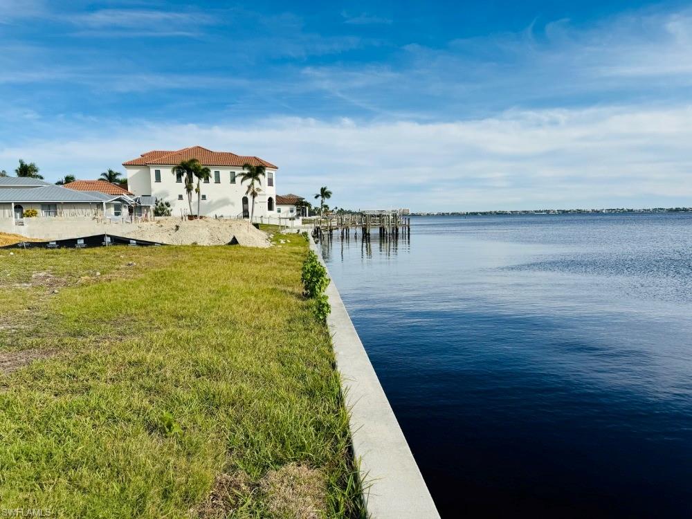602 Coral DR