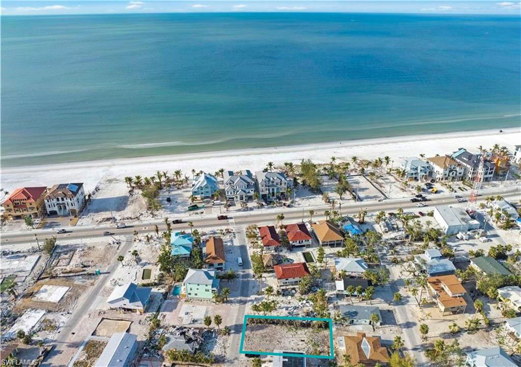 Cleared lot close to the beach!