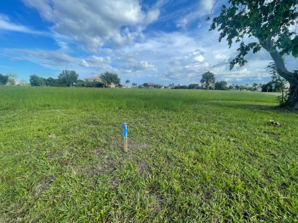 17230 Cape Horn BLVD photo 8