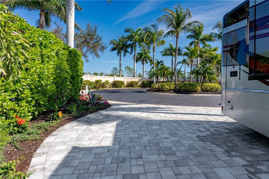 13307 Snook CIR photo 16