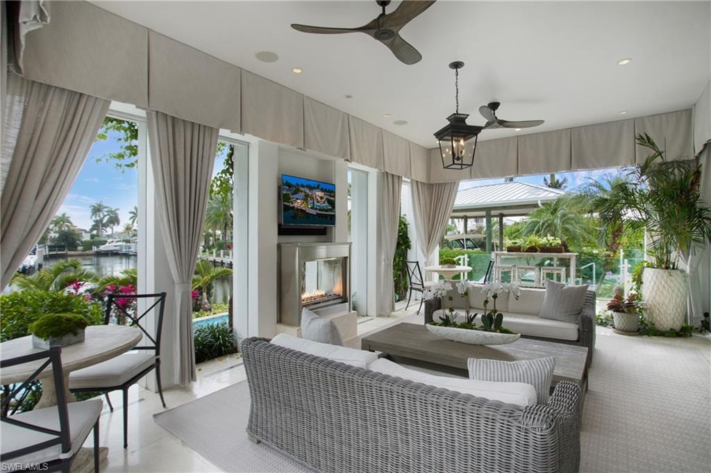 2290 Tarpon RD photo 32