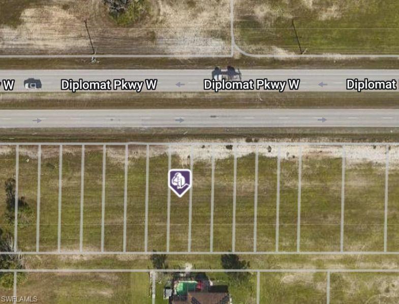 348 Diplomat PKWY W