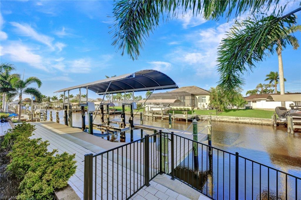 Sailboat access canal within minutes to the river & fenced backyard