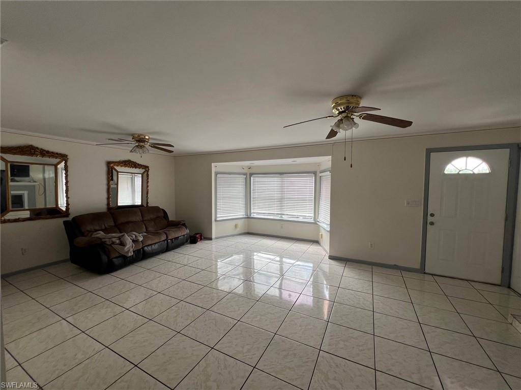 1116 Gifford AVE S photo 8