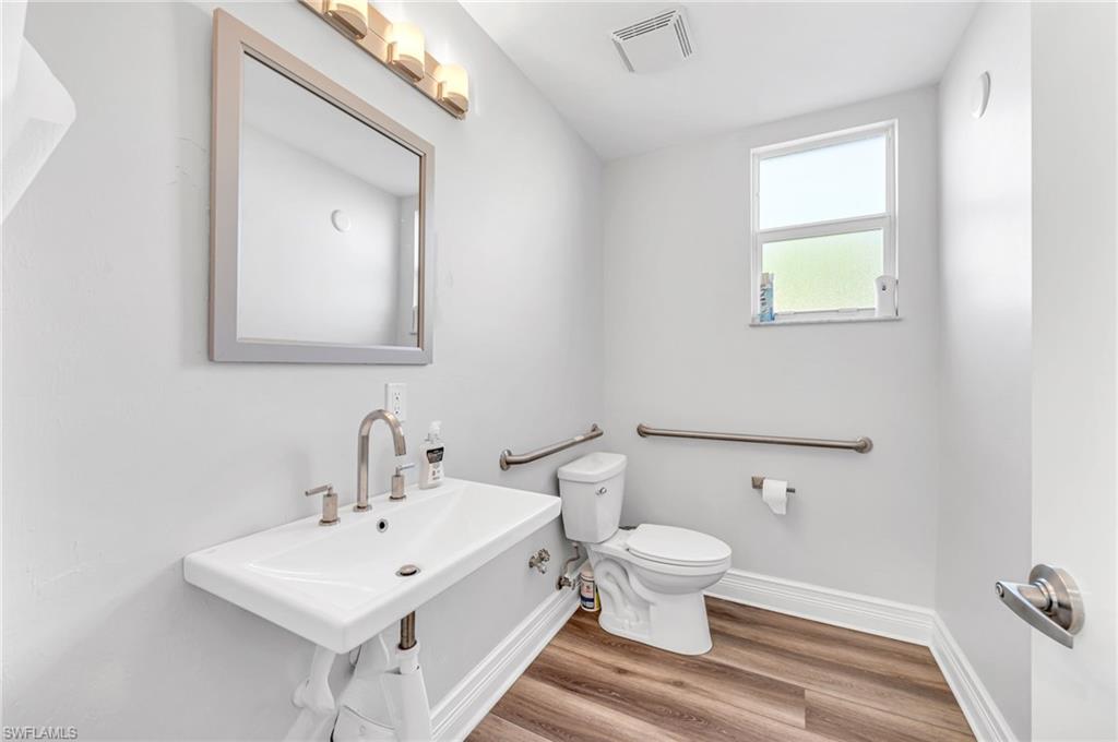 3570 Bonita Beach RD photo 15
