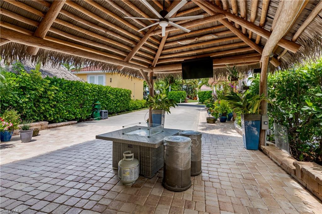 13621 Snapper LN
