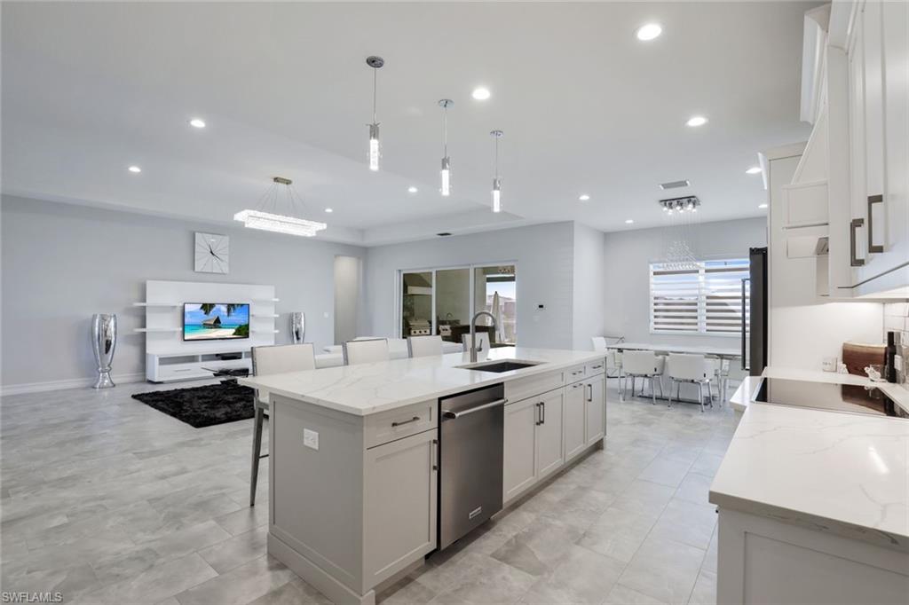 14327 Laguna Springs LN