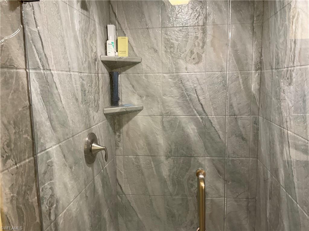 12170 Kelly Sands WAY 705 photo 23