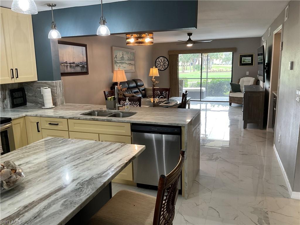 12170 Kelly Sands WAY 705