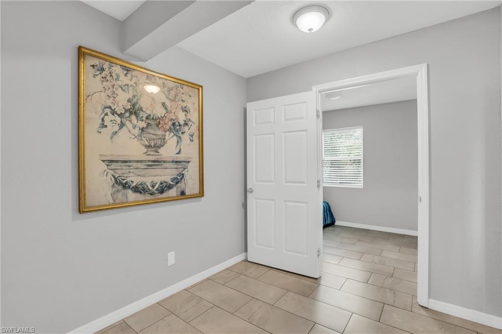 883 Coconut CIR E photo 13