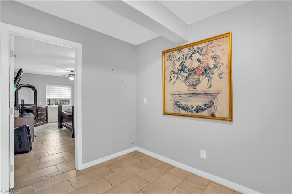 883 Coconut CIR E photo 14