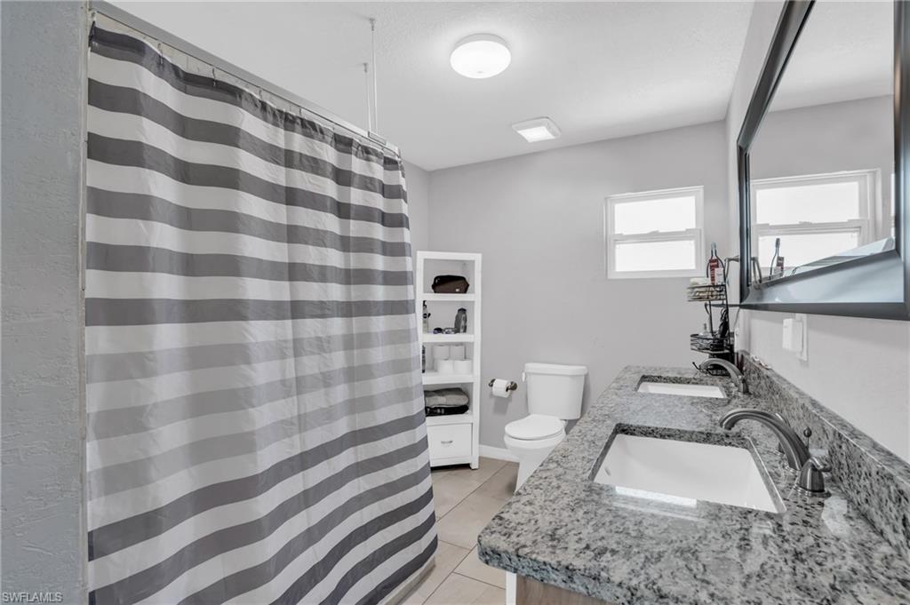 883 Coconut CIR E photo 18