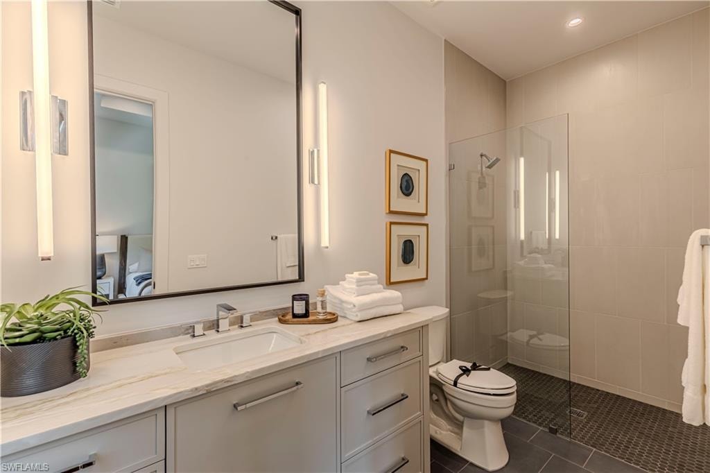 En Suite Bathroom