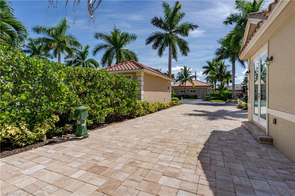 13596 Snook CIR photo 32