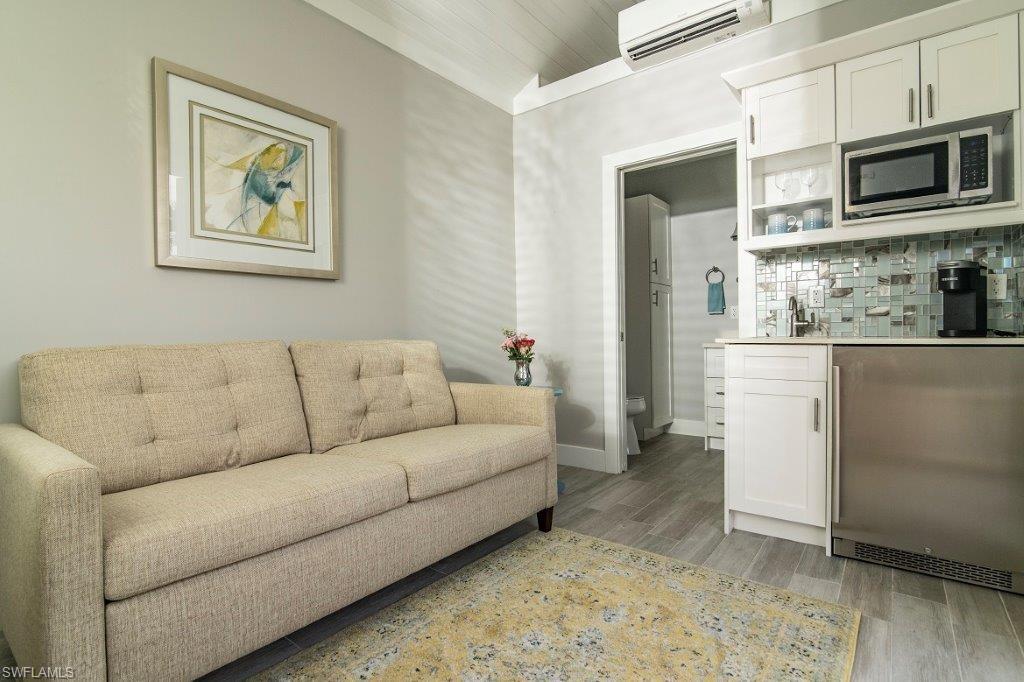 13596 Snook CIR photo 10