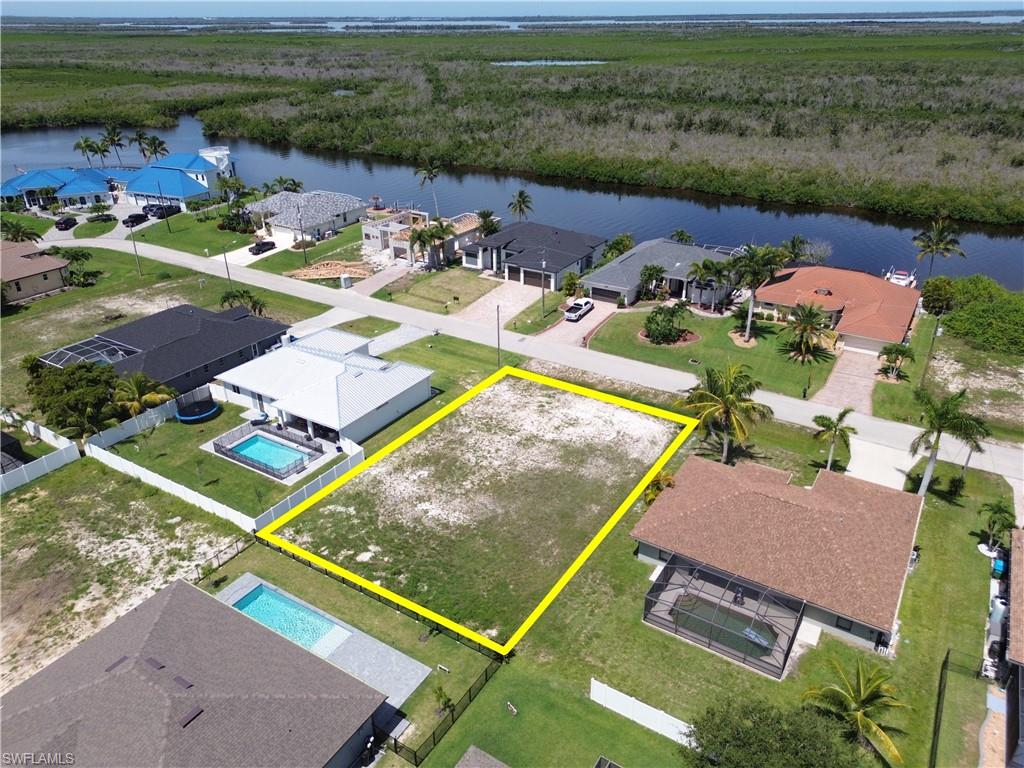 1105 NW 43rd AVE