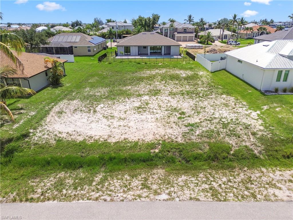 1105 NW 43rd AVE