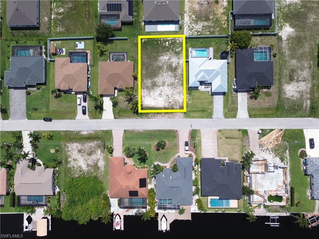 1105 NW 43rd AVE