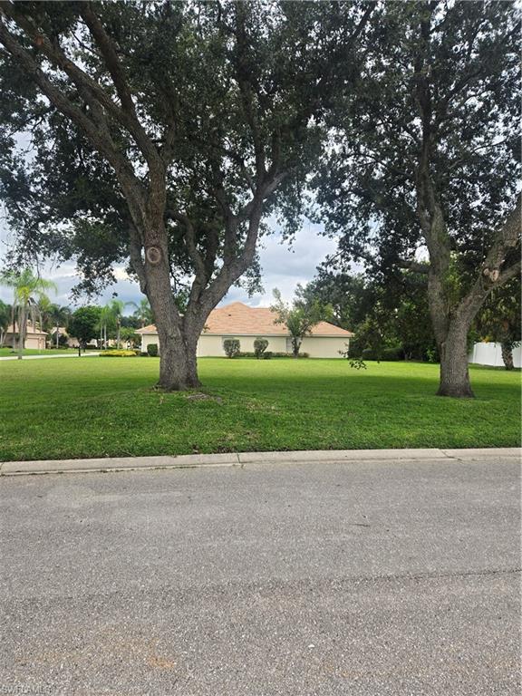 11671 Spoonbill LN