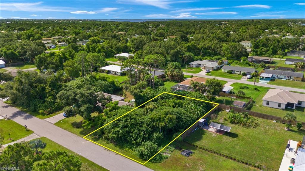 Birds eye view of property
