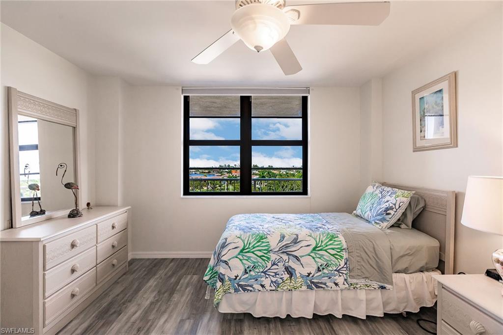 380 Seaview CT 604 photo 27