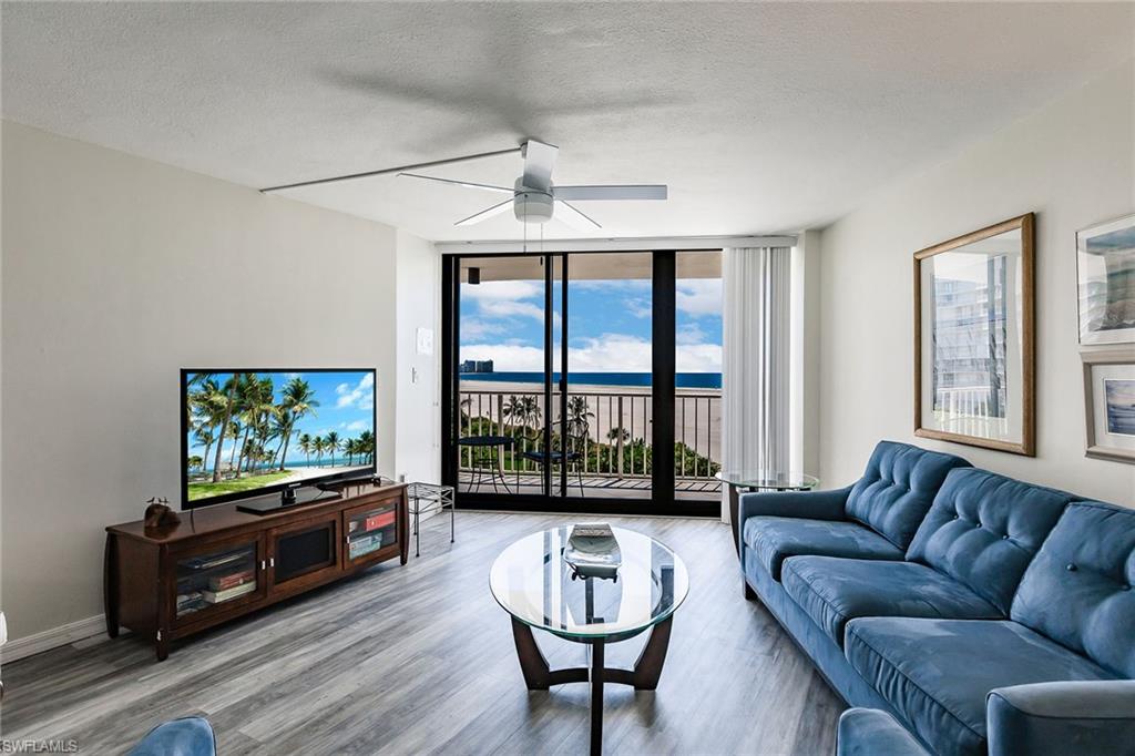 380 Seaview CT 604 photo 12