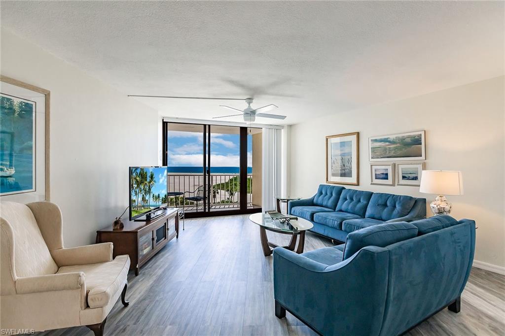 380 Seaview CT 604 photo 14