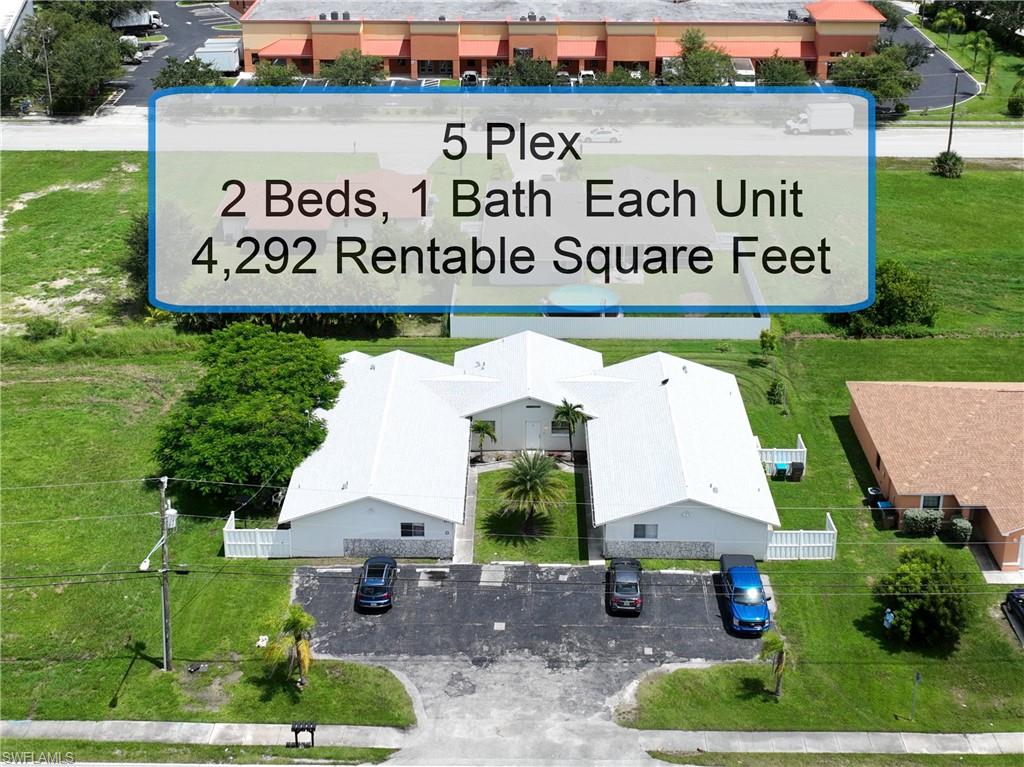 Birds eye view of property
