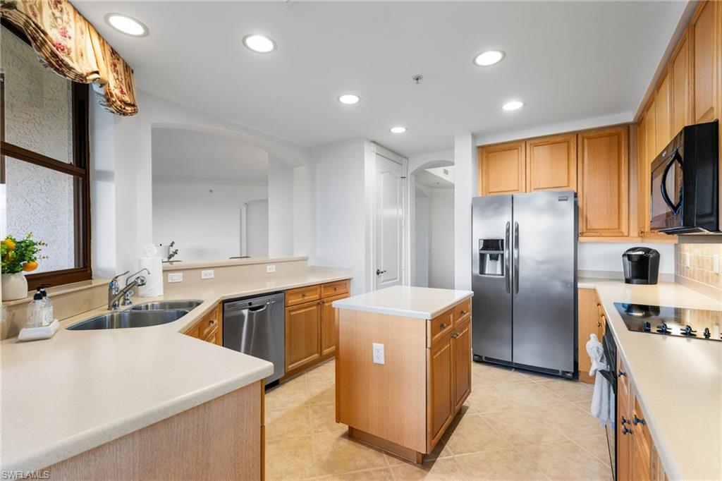 11600 Court Of Palms 206 photo 15
