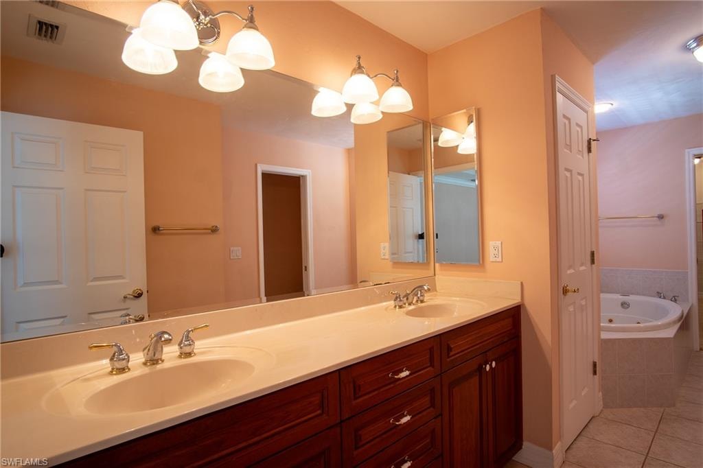 Upstairs primary bathroom